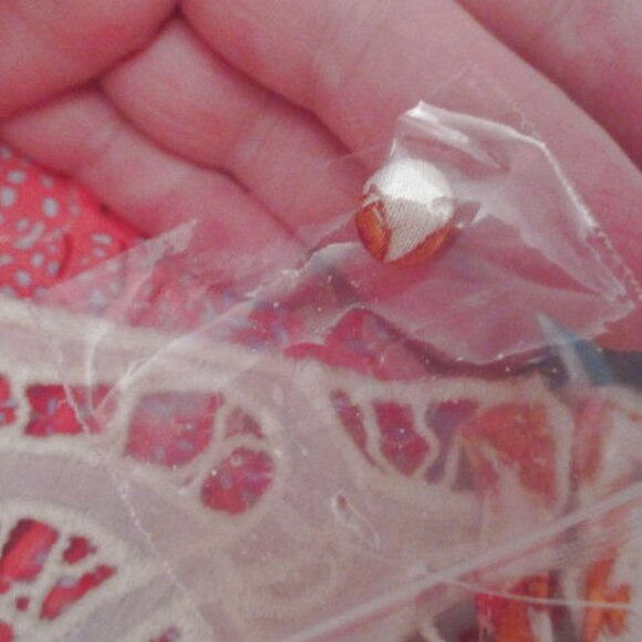 Sundance Eyelet Crochet Tunic Top Size L Cotton Sleeveless Keyhole Flowy Boho - Picture 9 of 10